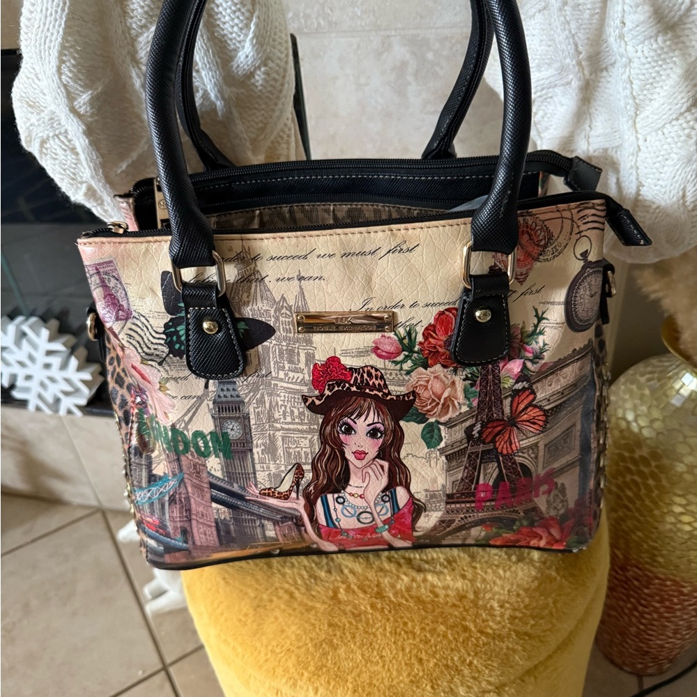 Stylish Women's Handbag with Artistic Design